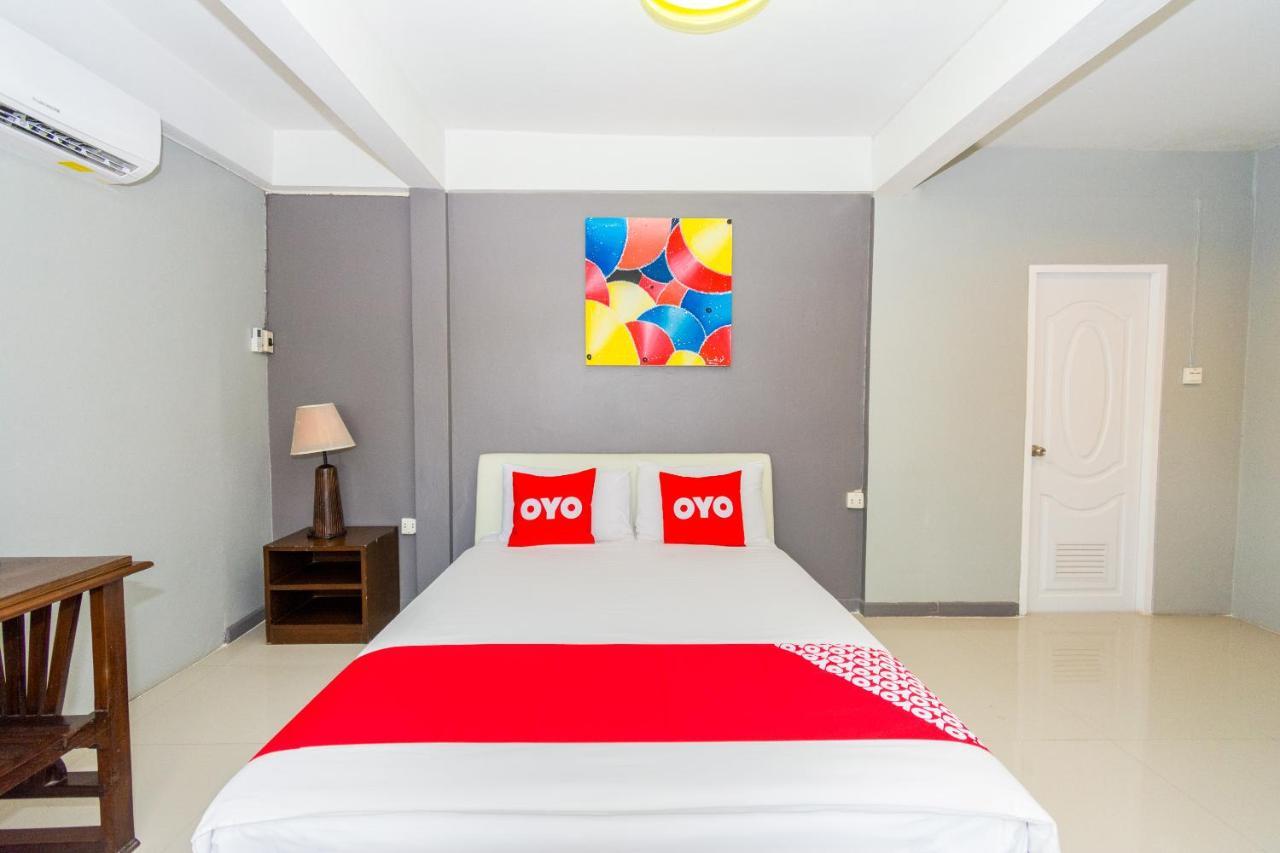Oyo 884 Baan Sang Chan Ча Ам Екстериор снимка